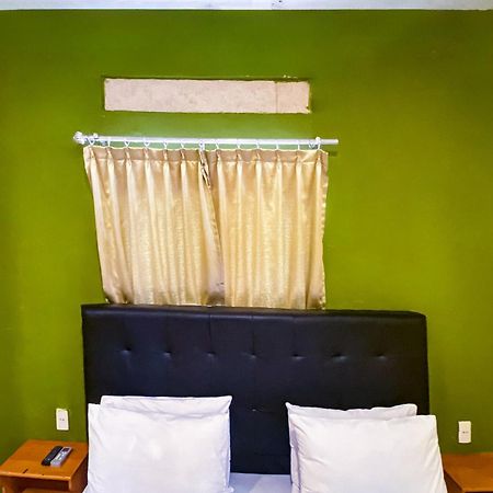 Reddoorz At Sentosa Jaya Helvetia Medan Exterior photo