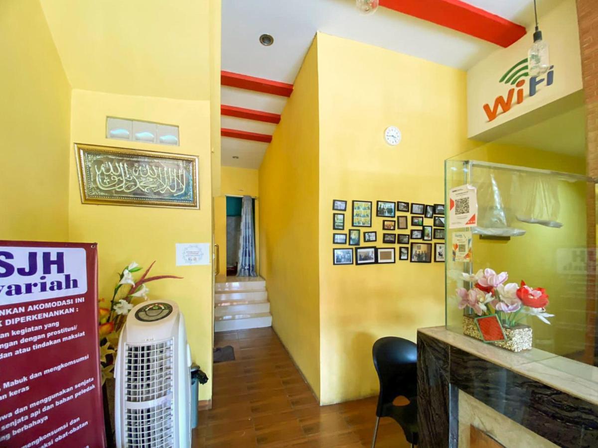 Reddoorz At Sentosa Jaya Helvetia Medan Exterior photo