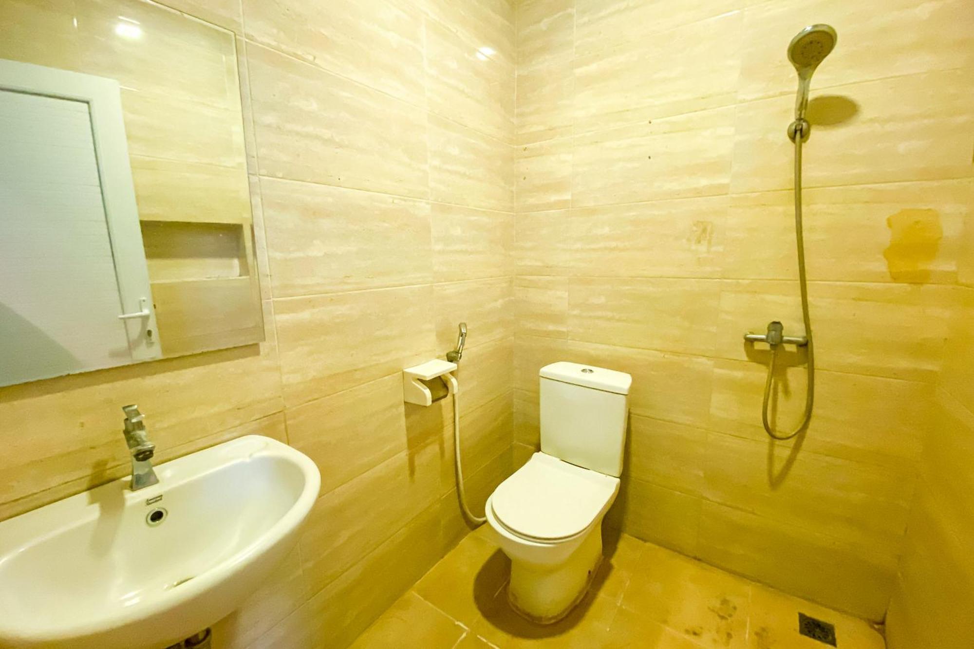 Reddoorz At Sentosa Jaya Helvetia Medan Exterior photo