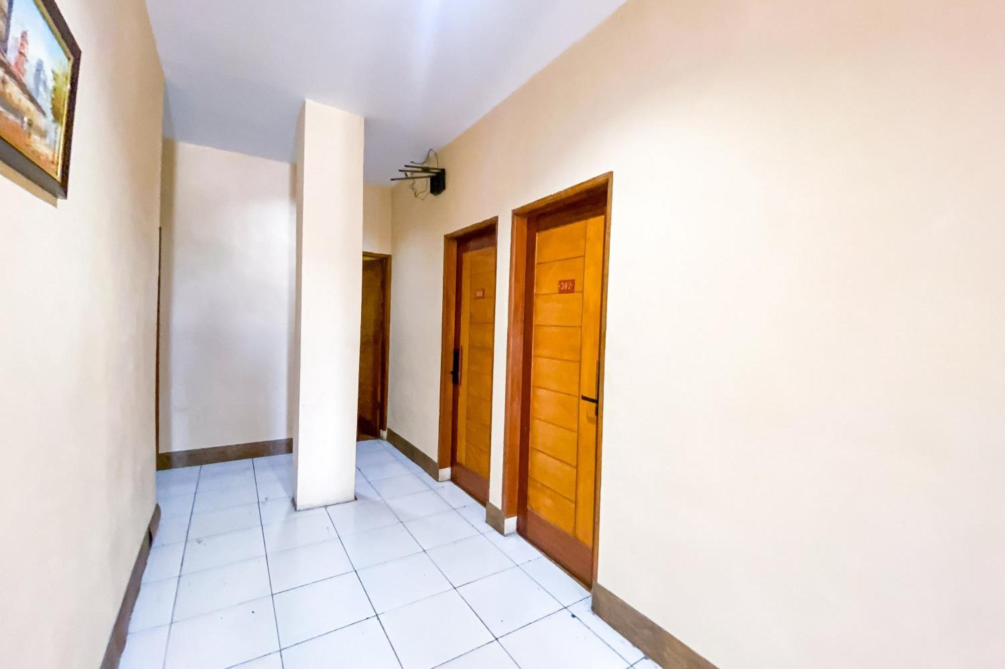 Reddoorz At Sentosa Jaya Helvetia Medan Exterior photo