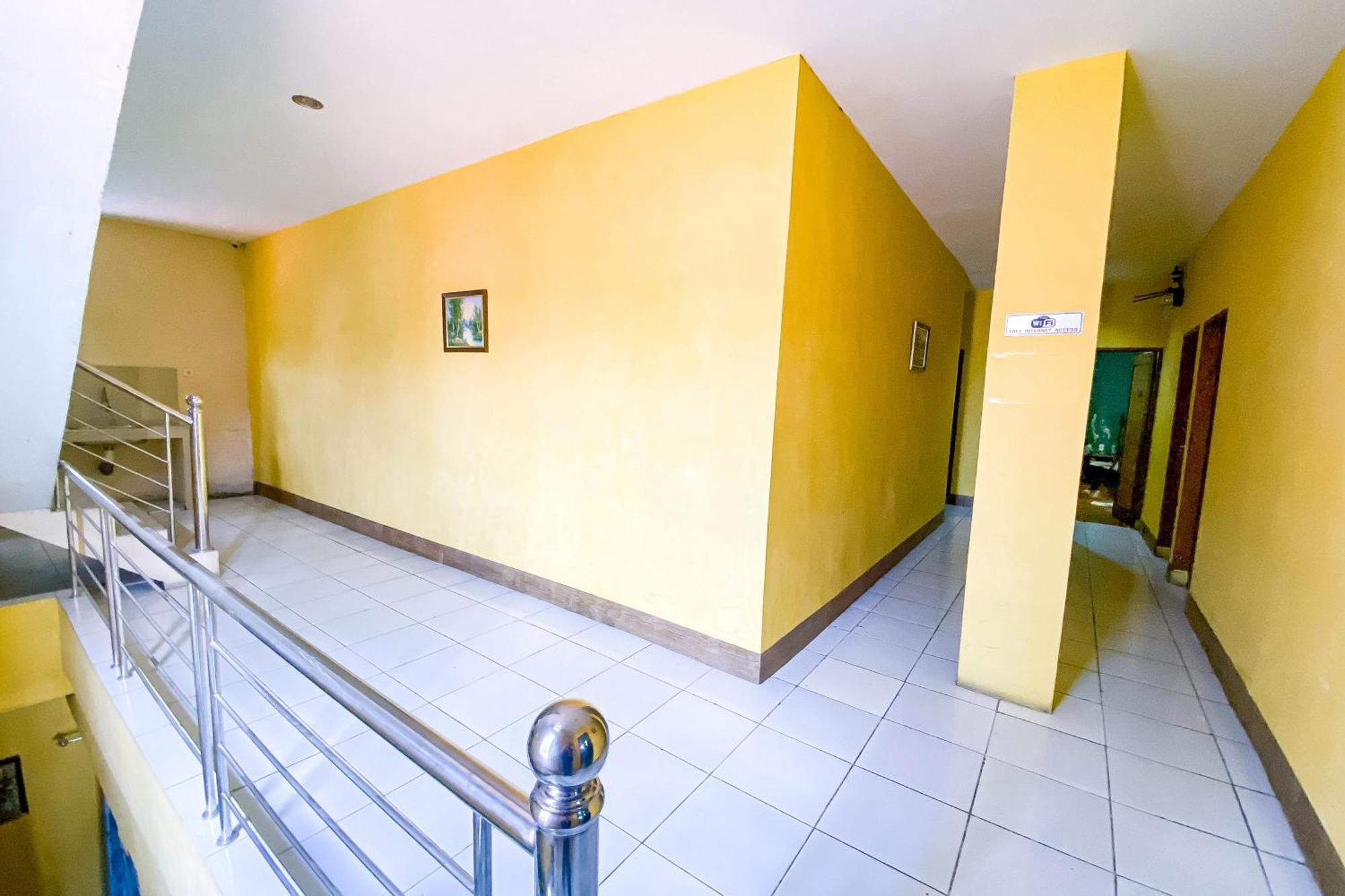 Reddoorz At Sentosa Jaya Helvetia Medan Exterior photo