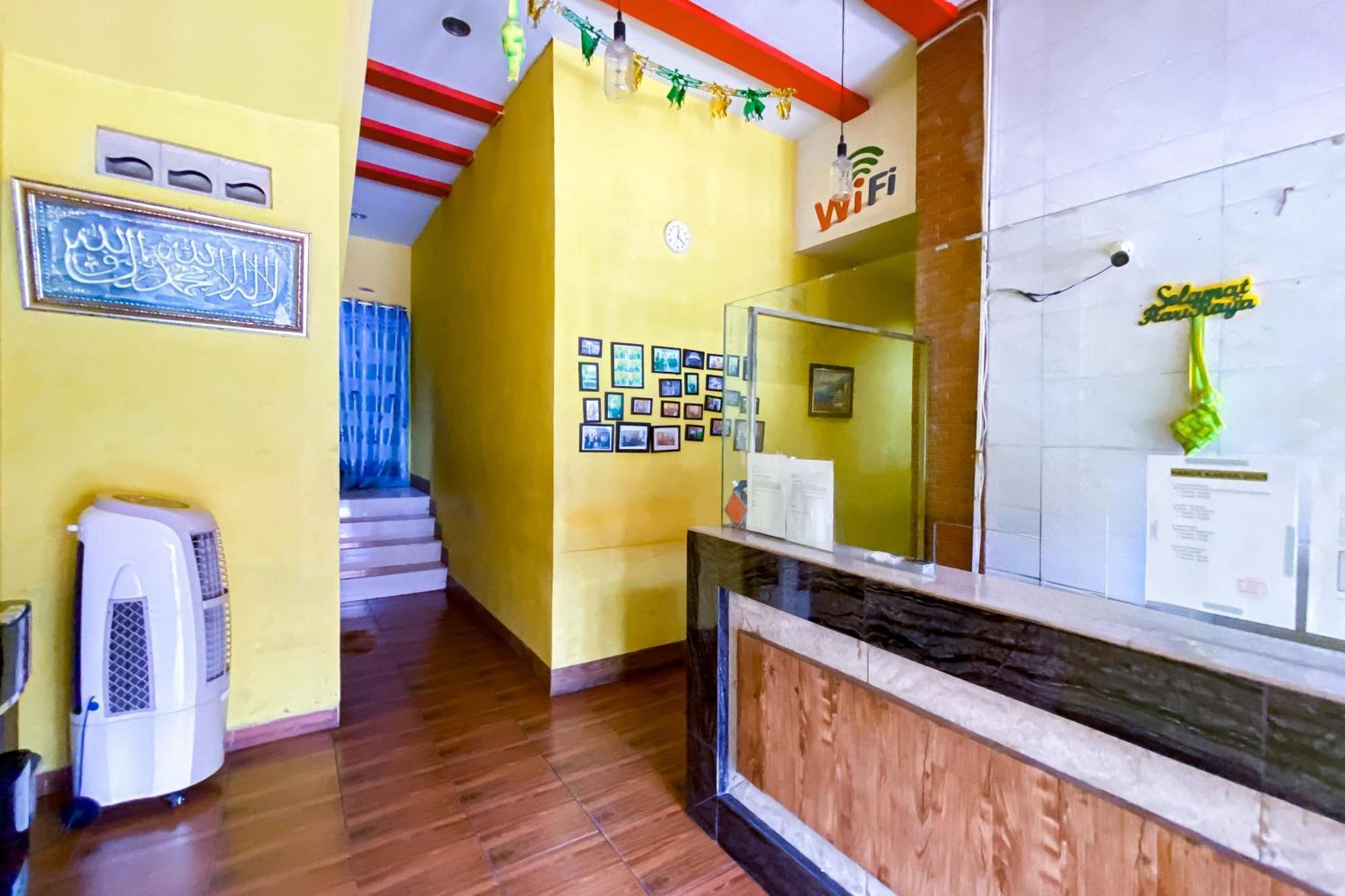 Reddoorz At Sentosa Jaya Helvetia Medan Exterior photo
